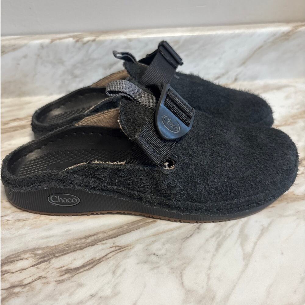 Chaco  Paonia Clog Black Suede Slip On Closed Toe Wool Lined Comfort Shoe Size 7